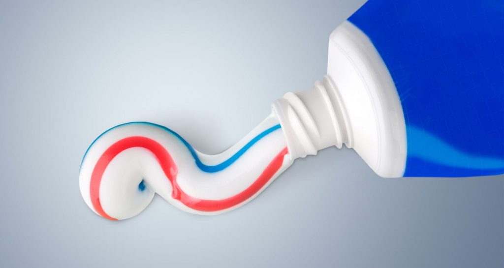 身近な科学：フッ素が歯磨きに使われる理由とは